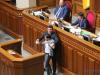 Николай Тищенко напал на Гео Лероса во время выступления в парламенте