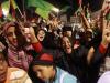 Ливийцы празднуют смерть Кадаффи