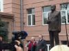 В Москве под звуки царского гимна открыли памятник Жириновскому