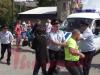 Алушта. Народ пытается отбить у полиции депутата горсовета, 04.06.2016. 