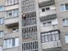 У Луцьку екстремал без страховки виліз по стіні на дах 9-поверхівки
