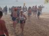 Люди у нас - хорошие: как туристы тушили пожар на пляже в Коблево