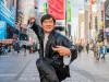 Реалистичную фигуру Джеки Чана прокатили по Нью-Йорку в честь Китайского нового года