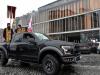 «Благословляющие автомобили» поливают улицы Тбилиси святой водой