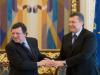 Янукович пообщался с Баррозу