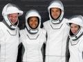 Космос для аматорів: Ілон Маск відправив на орбіту туристів