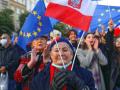 Польща: сотні тисяч людей протестують, боячись виходу з ЄС