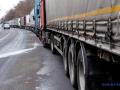 Черга з вантажівок на україно-словацькому кордоні