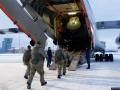 Росія відправляє війська до Казахстану