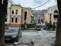 Ракетний удар по Сумах: з'явилися перші фото і відео руйнувань