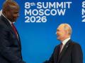 Путіна жорстко висміяли через фото з президентом Мозамбіку: Мережа вибухнула мемами
