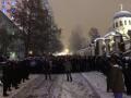 В центрі Києва футбольні фанати влаштували погроми, є постраждалі 