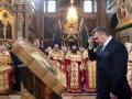 Янукович побывал в Почаевской Лавре на Рождество