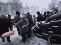 В центре Киева - опять баррикады