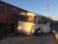В порту Чорноморська зіштовхнулися автобус та потяг: шестеро постраждалих
