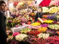 Как утром 8 Марта в Киеве мужчины скупают цветы