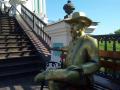 В Киеве украли статую Джека Дэниэлса и подбросили ее к церкви