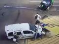 Смертельна аварія на Дорогожичах: відео з камери спостереження