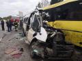 13 погибших в столкновении маршрутки и автобуса в России
