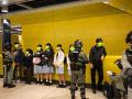 Обшуки у школах Гонконгу