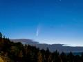 Мимо Земли пролетает редкая комета: где и когда наблюдать