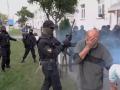 Протести в Білорусі: автомати, гранати і сльозогінний газ – силовики арештовують людей