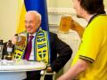 Азаров принял от шведа выигранное пиво