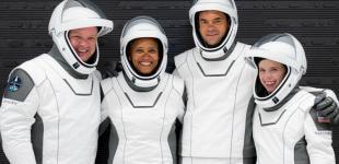 Космос для аматорів: Ілон Маск відправив на орбіту туристів