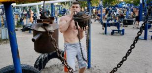 Історія та фото легендарної качалки у Гідропарку в Києві