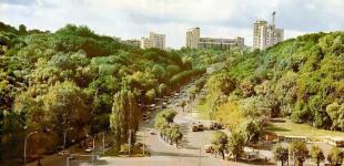 У мережі показали, який вигляд мав Печерськ у Києві в 1988-1993 роках. Старі фото