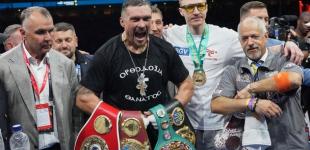 Усик вдруге нокаутував Дюбуа: яскраві фото бою за звання абсолютного чемпіона світу