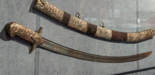 У Києві показали унікальну шаблю XVIII століття, що розповідає історію державотворення
