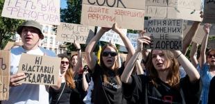 У Києві третій день протестують через відставку Федорова