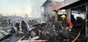 Численні руйнування і пожежі: ДСНС показала фото наслідків удару по Києву
