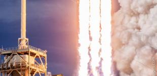 Запуск Falcon Heavy в фотографиях