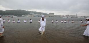 Масове хрещення у водах Дніпра