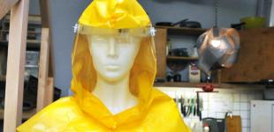 Харьковские инженеры разработали защитные шлемы для врачей