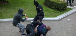 Протесты и жесткие задержания в Беларуси