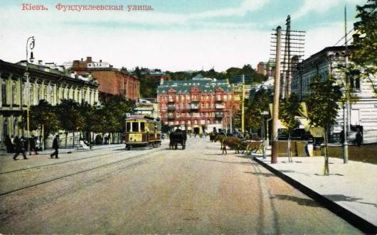 У мережі показали, який вигляд мала одна з відомих вулиць Києва на початку ХХ століття. Шведська листівка