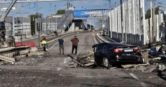 Крок до ізоляції Криму: удар по мосту в Новоазовську став початком блокади півострова