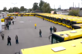 У всіх муніципальних автобусах Києва запрацювала оплата банківською карткою