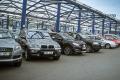 Украинцы стали меньше покупать новые авто