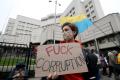 Опасные иллюзии: конституционный кризис как старт самоочищения украинского государства
