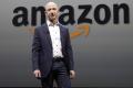Безос продал миллион акций Amazon