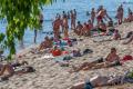 Киевлян просят больше не купаться на столичных пляжах