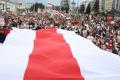 Более 45% украинцев поддерживают белорусских протестующих