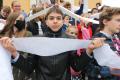 В Киеве школьники установили рекорд по самому длинному поздравлению учителям