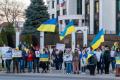 У Молдові відповіли захаровій на критику через протести біля посольства рф