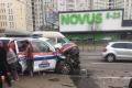 На бульваре Дружбы Народов в ДТП разбились маршрутка и скорая 