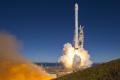 SpaceX запустила ракету Falcon 9 с секретным спутником США